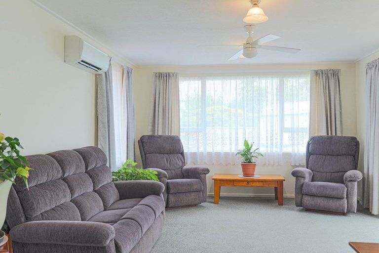 Photo of property in 4 Matipo Place, Edgecumbe, 3120