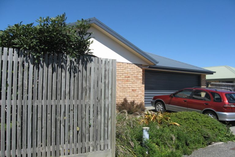 Photo of property in 28 Allport Place, Stoke, Nelson, 7011