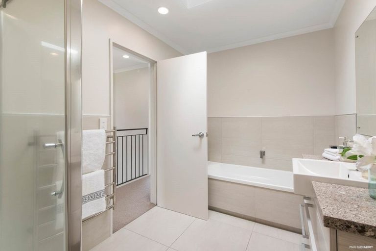 Photo of property in 21 Anselmi Ridge Road, Pukekohe, 2120