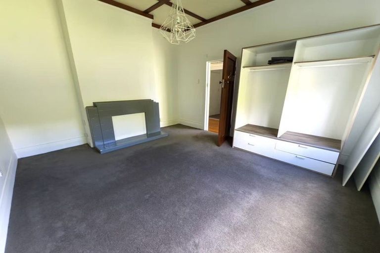 Photo of property in 189 Titirangi Road, Titirangi, Auckland, 0604