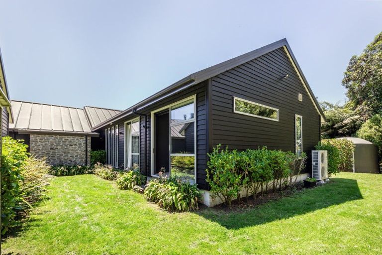 Photo of property in 15 Ngapera Way, Omori, Turangi, 3381