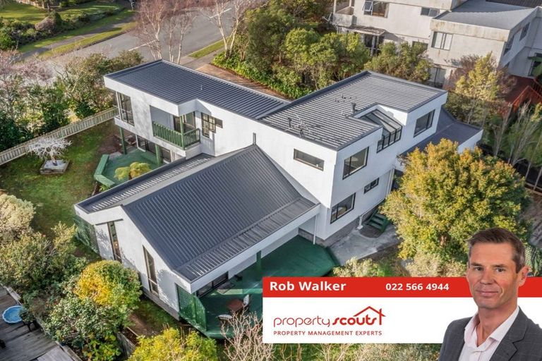 Photo of property in 22 Joseph Banks Drive, Whitby, Porirua, 5024