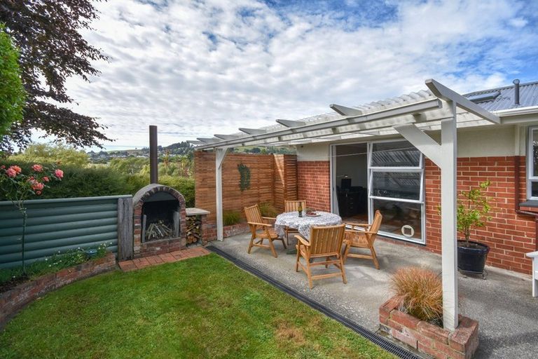 Photo of property in 285 Main South Road, Green Island, Dunedin, 9018