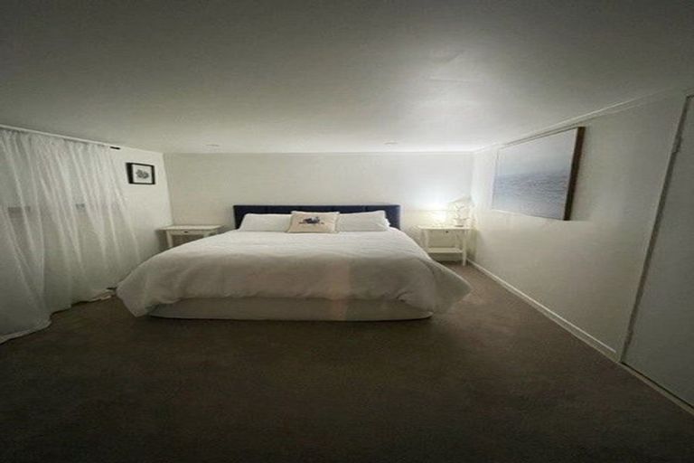 Photo of property in 94b Omokoroa Road, Omokoroa, 3114