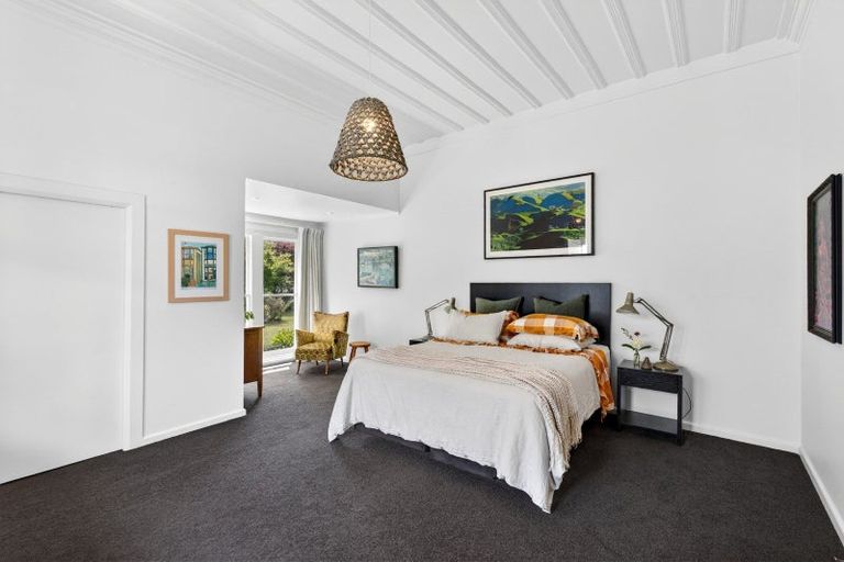 Photo of property in 27 Neeve Road, Taradale, Napier, 4112