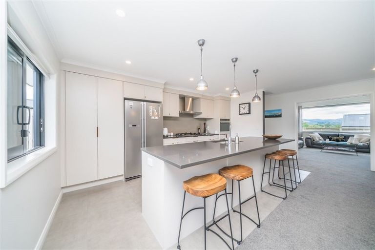 Photo of property in 5 Waimarama Court, Roslyn, Palmerston North, 4414