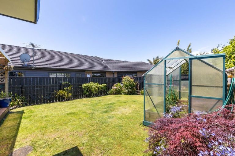 Photo of property in 369 Mangorei Road, Merrilands, New Plymouth, 4312