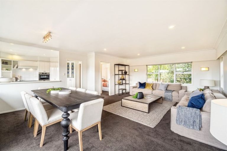 Photo of property in 11 Ponui Place, Mairangi Bay, Auckland, 0630