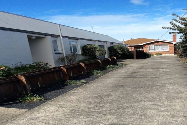 Photo of property in 17a Oxford Street, South Dunedin, Dunedin, 9012