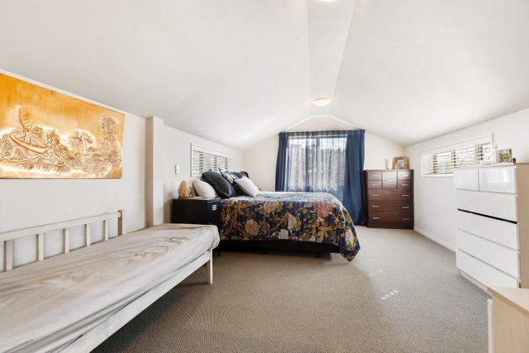 Photo of property in 16 Athenry Road, Bridge Hill, Alexandra, 9320