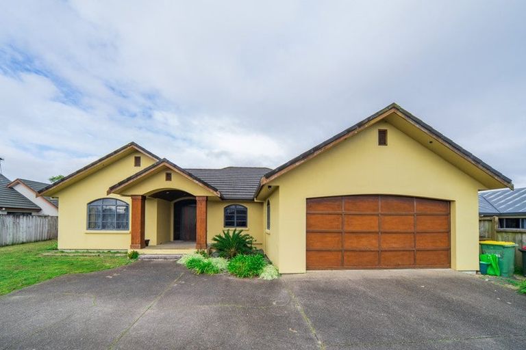 Photo of property in 57 Cairns Crescent, Rototuna, Hamilton, 3210