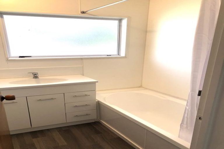 Photo of property in 2/14 Polstead Road, Stoke, Nelson, 7011