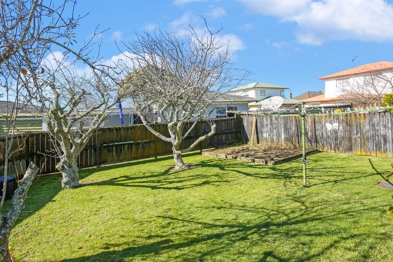 Photo of property in 12a Cooper Street, Pukekohe, 2120
