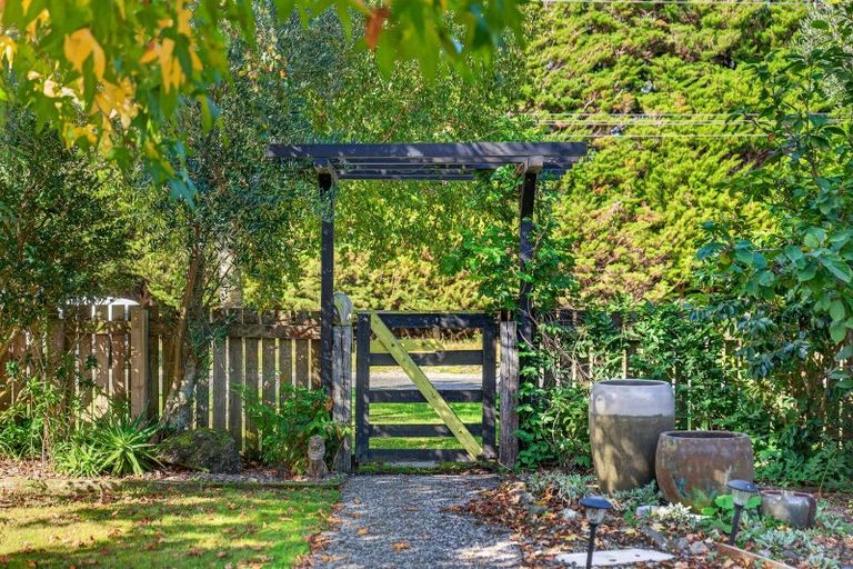 Photo of property in 32 Murphys Line, Featherston, 5771