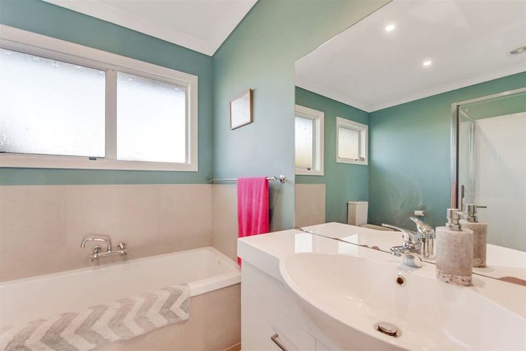 Photo of property in 148 Lord Rutherford Road South, Brightwater, 7022