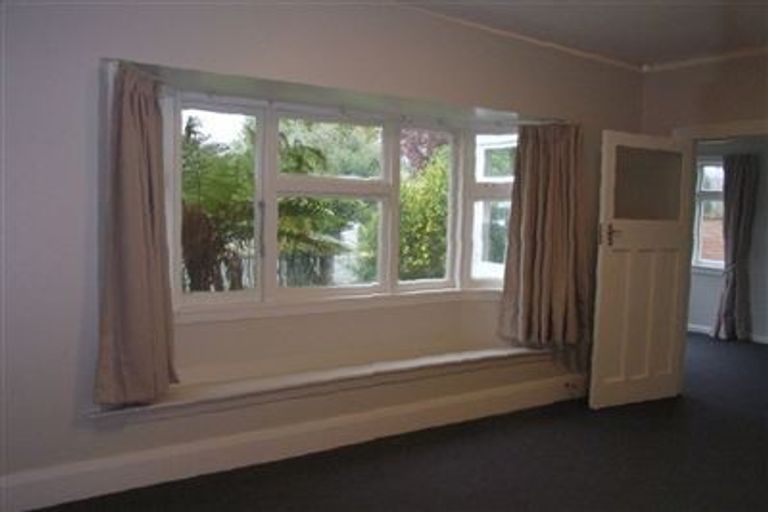 Photo of property in 83 Hawthorne Street, Strowan, Christchurch, 8052