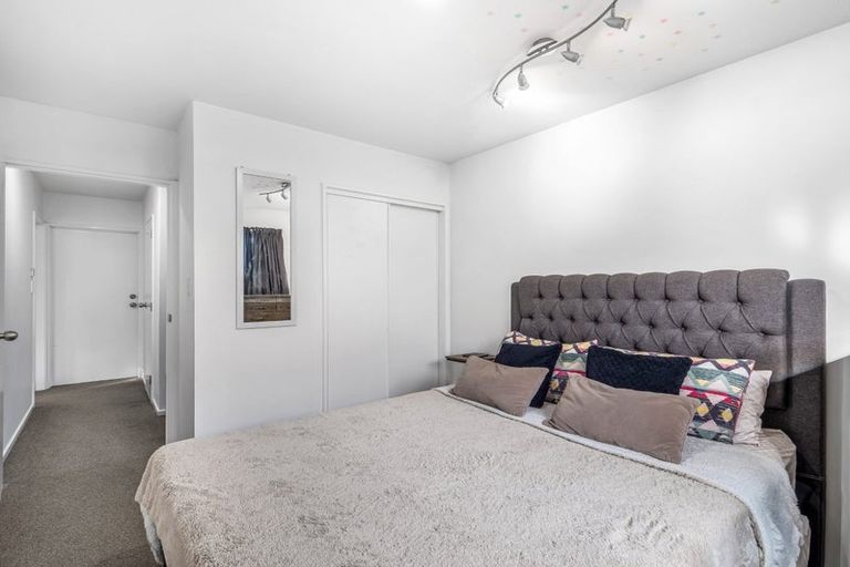 Photo of property in 3/77 Fairfield Avenue, Addington, Christchurch, 8024