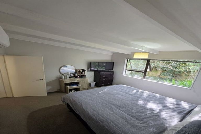 Photo of property in 19 Chrisarda Place, Red Hill, Papakura, 2110