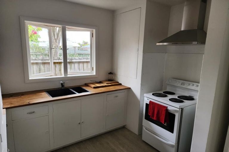 Photo of property in 1/263 Grahams Road, Bishopdale, Christchurch, 8053