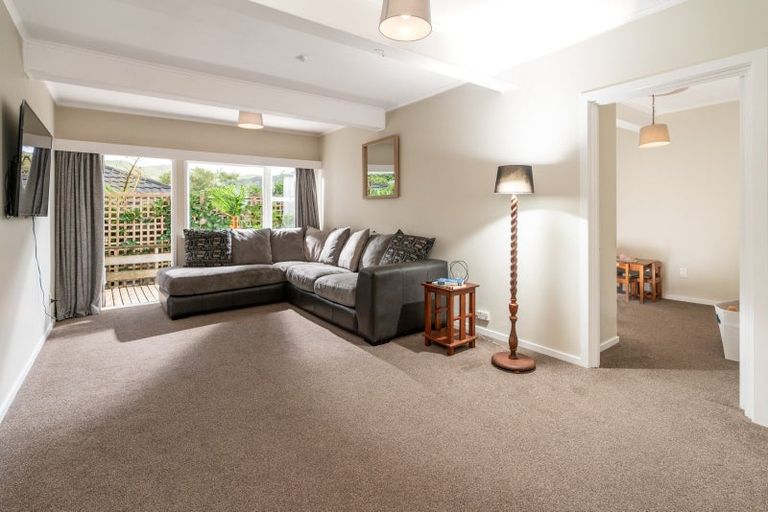 Photo of property in 7 Pimble Avenue, Karori, Wellington, 6012