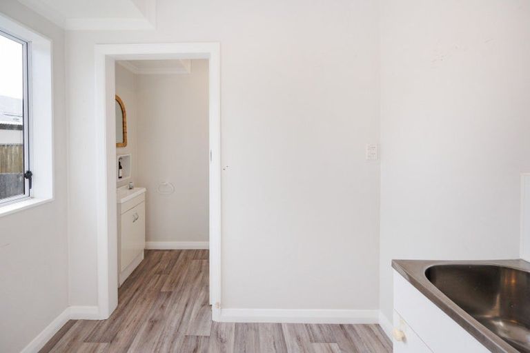 Photo of property in 345 Tremaine Avenue, Takaro, Palmerston North, 4412