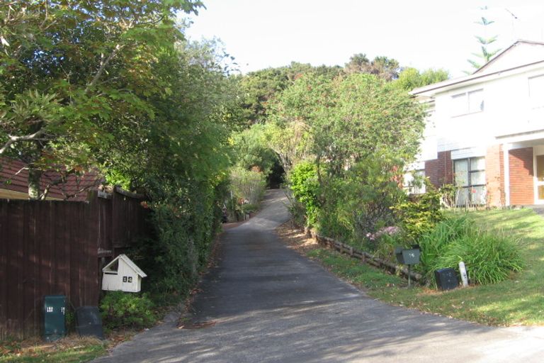 Photo of property in 14 Murano Place, Chatswood, Auckland, 0626