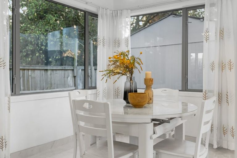 Photo of property in 9a Piko Crescent, Riccarton, Christchurch, 8041