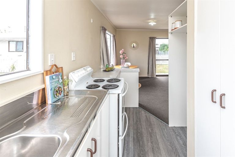 Photo of property in 2b Roberts Avenue, Aramoho, Whanganui, 4500