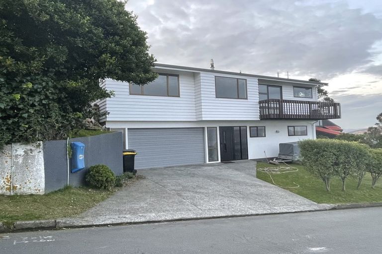 Photo of property in 5 Birla Terrace, Broadmeadows, Wellington, 6035