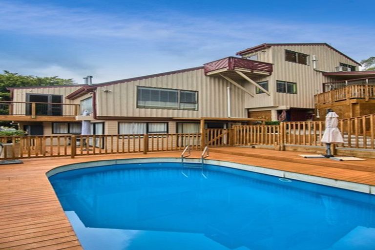 Photo of property in 32 Moorgreen Heights, Torbay, Auckland, 0630