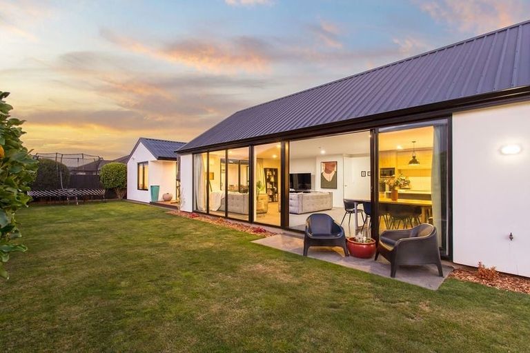 Photo of property in 32 Richmond Avenue, Halswell, Christchurch, 8025