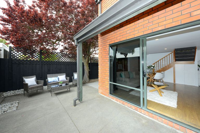 Photo of property in 2/188 Springfield Road, St Albans, Christchurch, 8014