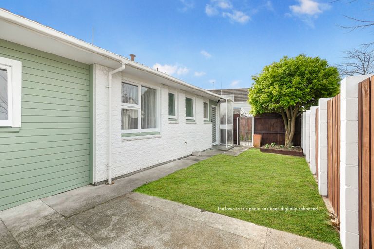 Photo of property in 2/39 Trafalgar Street, St Albans, Christchurch, 8014
