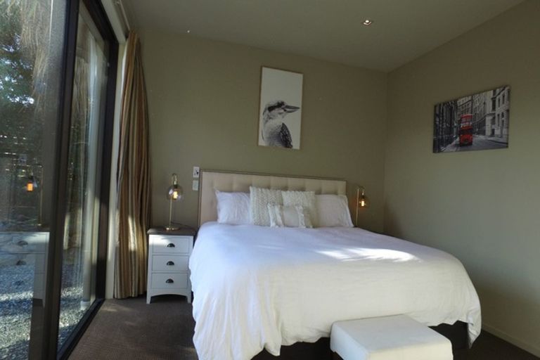 Photo of property in 6 Rannoch Drive, Jacks Point, Queenstown, 9371