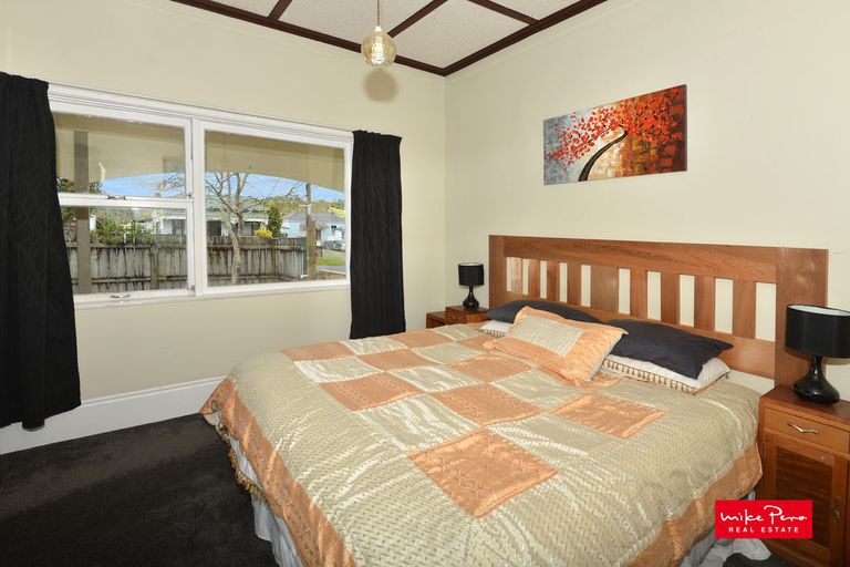 Photo of property in 69 King Street, Hikurangi, 0114