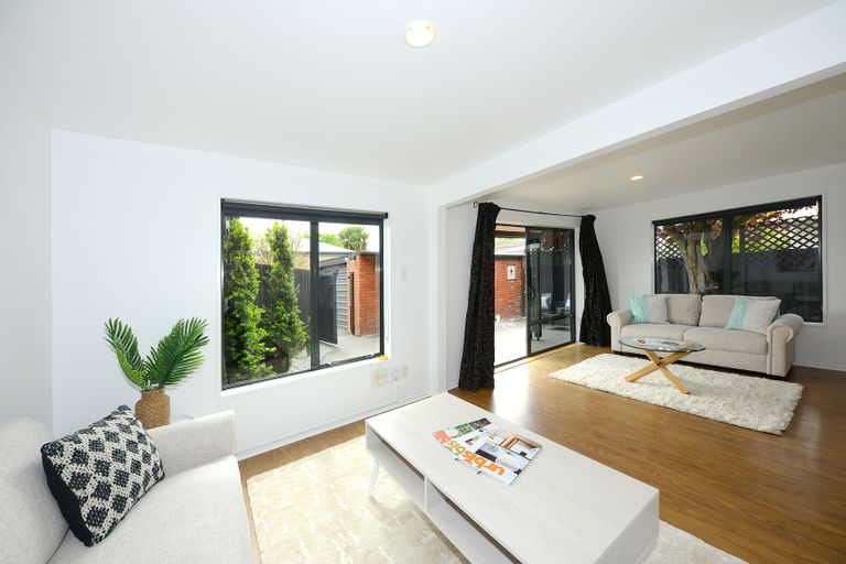 Photo of property in 2/188 Springfield Road, St Albans, Christchurch, 8014