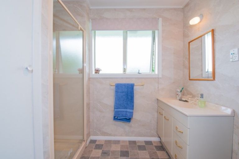 Photo of property in 23 Campbell Street, Alexandra, 9320