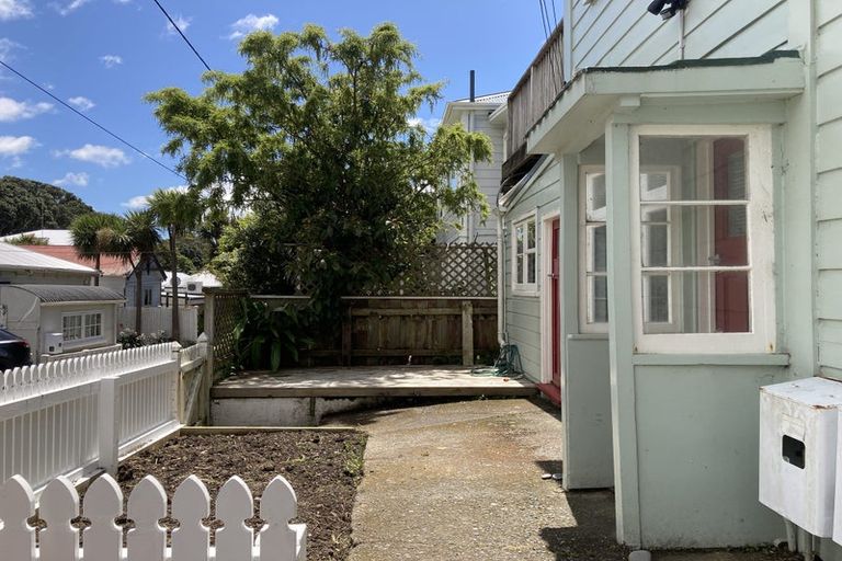 Photo of property in 1 Salisbury Avenue, Mount Cook, Wellington, 6021