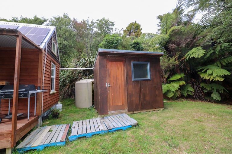 Photo of property in 11 Nikau Street, Duncan Bay, Tennyson Inlet, 7195