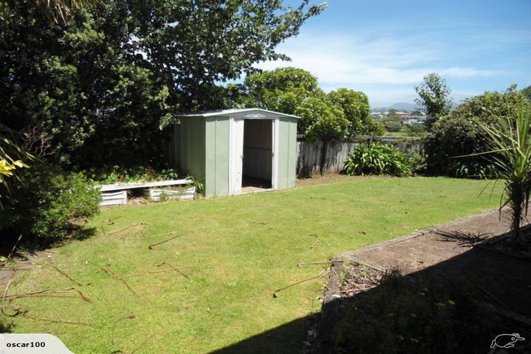 Photo of property in 24e Kenmore Street, Westown, New Plymouth, 4310