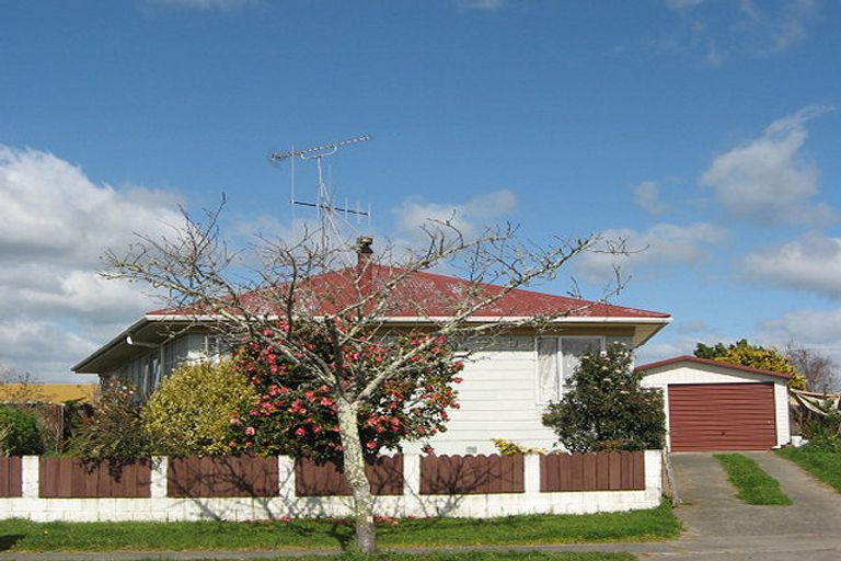 Photo of property in 27 Farnworth Crescent, Whakatane, 3120