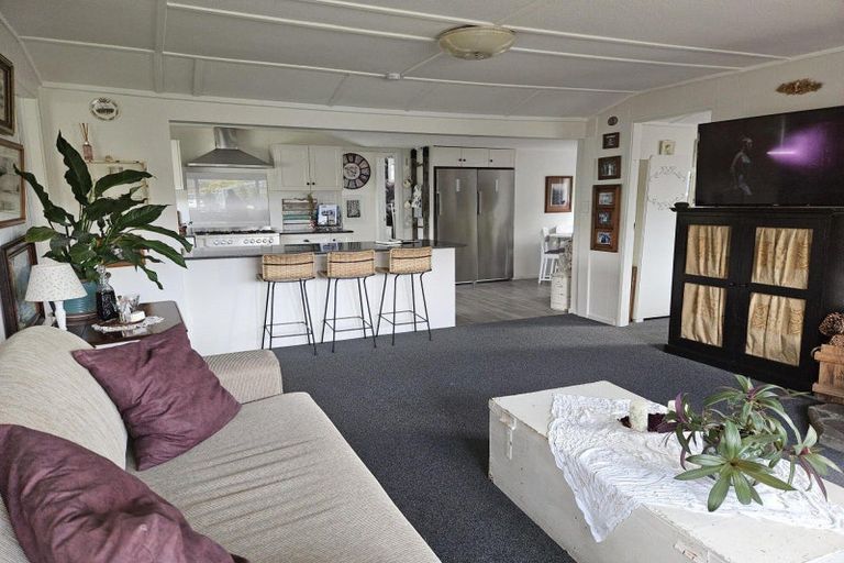 Photo of property in 2 Waitaki Drive East, Otematata, 9412