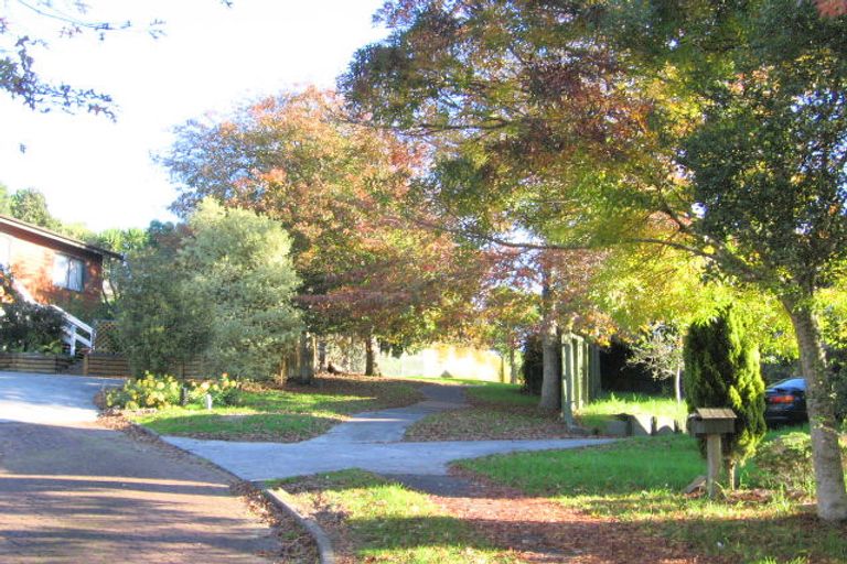 Photo of property in 2/5 Lyell Court, Clover Park, Auckland, 2019