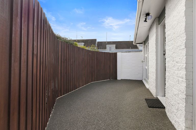 Photo of property in 2/39 Trafalgar Street, St Albans, Christchurch, 8014