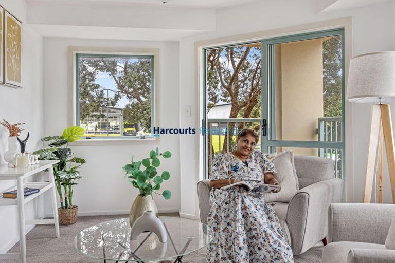 Photo of property in Ellerslie Court, 1/3c Harrison Road, Mount Wellington, Auckland, 1060