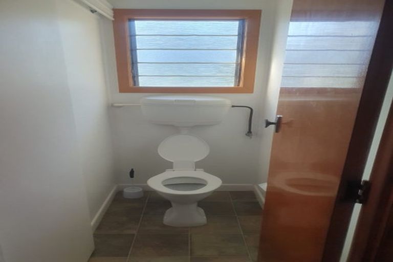 Photo of property in 83 Hilltop Avenue, Morningside, Whangarei, 0110