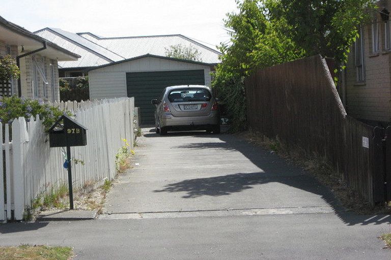 Photo of property in 1/97 Royal Park Drive, Parklands, Christchurch, 8083