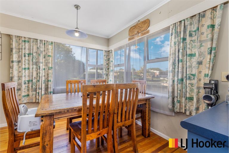 Photo of property in 41 Beaumonts Way, Manurewa, Auckland, 2102