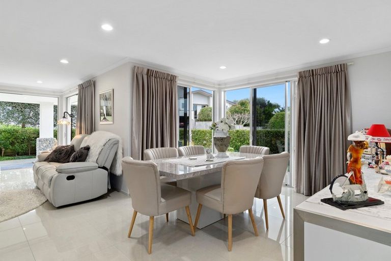 Photo of property in 1 Sherborne Close, Bethlehem, Tauranga, 3110