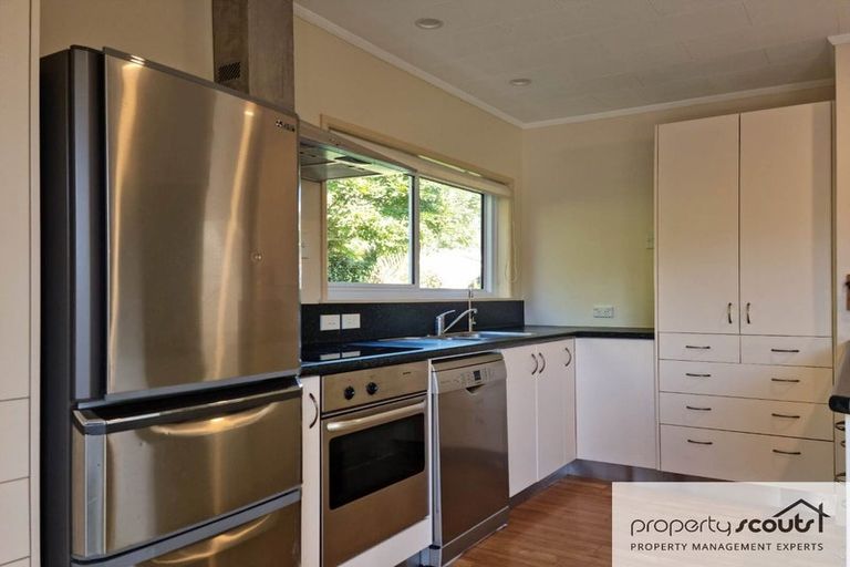 Photo of property in 23 Clawton Street, Westown, New Plymouth, 4310